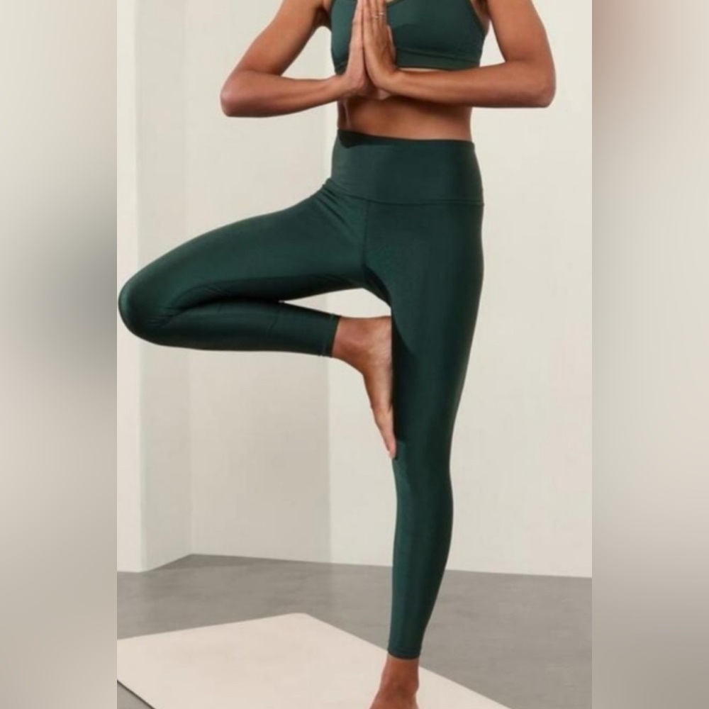 Athleta High Rise Elation Sheen Green Leggings Size- Medium Tall